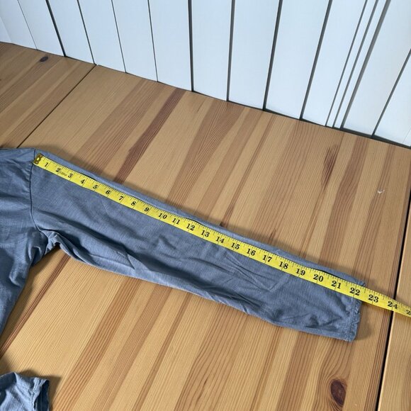 Cloudveil Women's Merino Wool Blend Baselayer Grey Long Sleeve SMALL HOLE size L - Picture 8 of 12